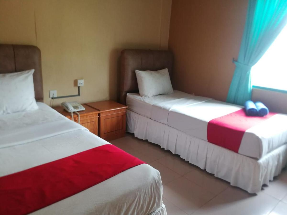 Hotel Formosa Jambi Paalmerah Экстерьер фото